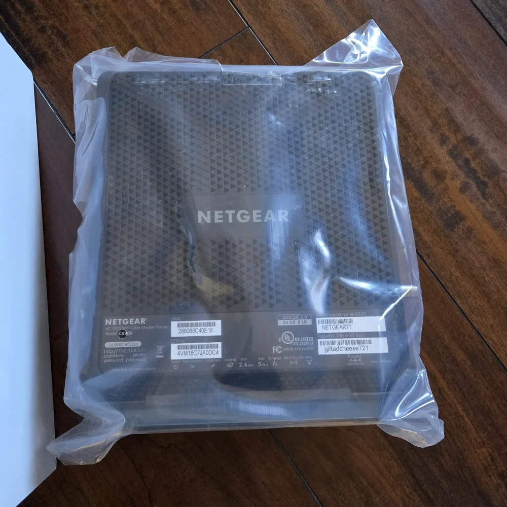 Netgear C6900 Nighthawk AC1900 WiFi Cable Modem Router Dual Band Wired Wireless - Picture 11 of 14